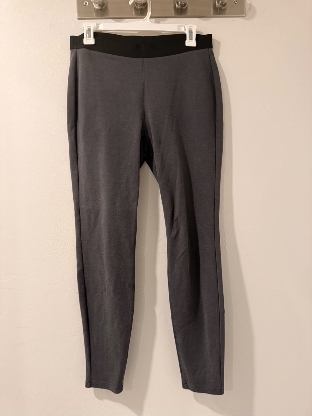 Eileen Fisher Black and Dark Gray Leggings